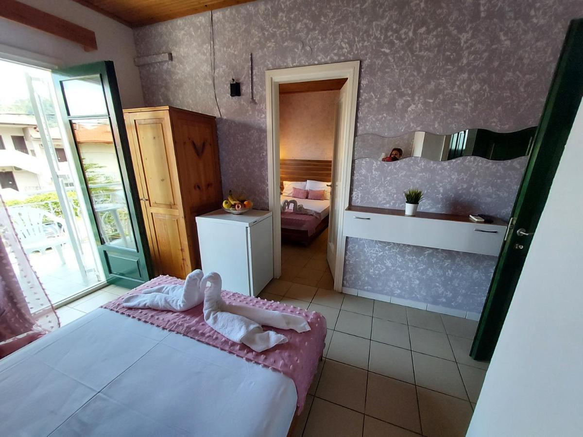 Sun Helios Garden Aparthotel Limenas  Ruang foto